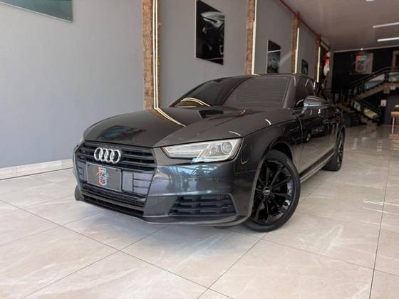 AUDI A4 2.0 TFSI AMBIENTE GASOLINA 4P S TRONIC